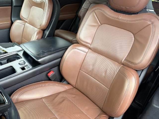 Used 2020 Lincoln Aviator Reserve w/ Equipment Group 202A AWD/4WD image 14