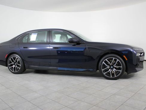 Certified 2024 BMW 740i 740i w/ Premium Package 2 image 8