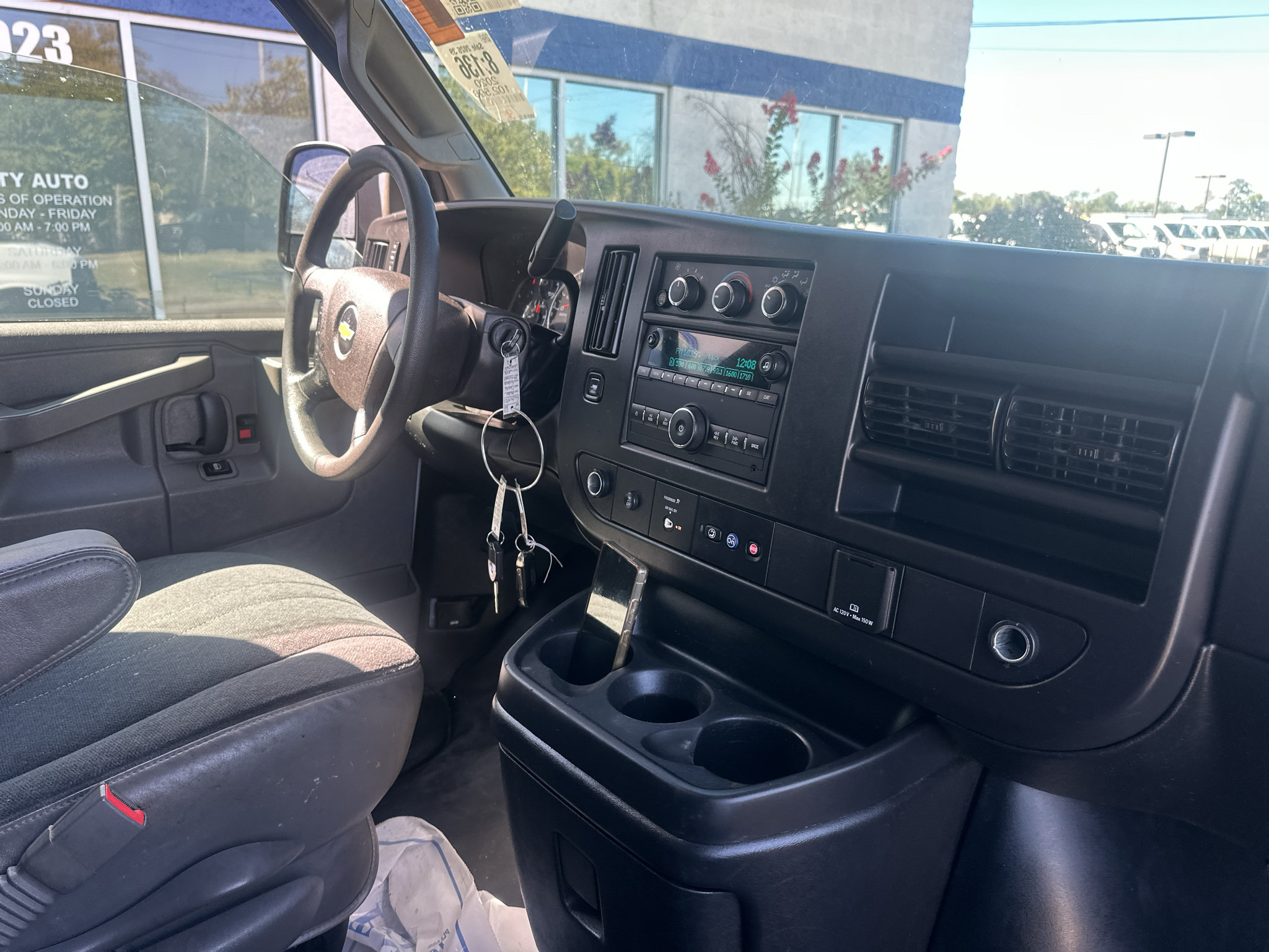 Used 2020 Chevrolet Express 2500 w/ Driver Convenience Package RWD image 11