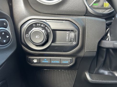 Used 2023 Jeep Wrangler Unlimited Sahara w/ Cold Weather Group image 49