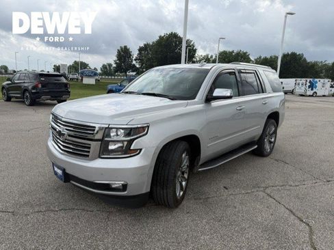 Used 2016 Chevrolet Tahoe LTZ AWD/4WD image 3
