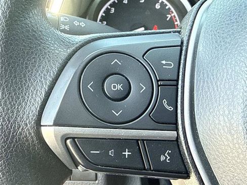 Used 2024 Toyota Camry LE FWD image 22