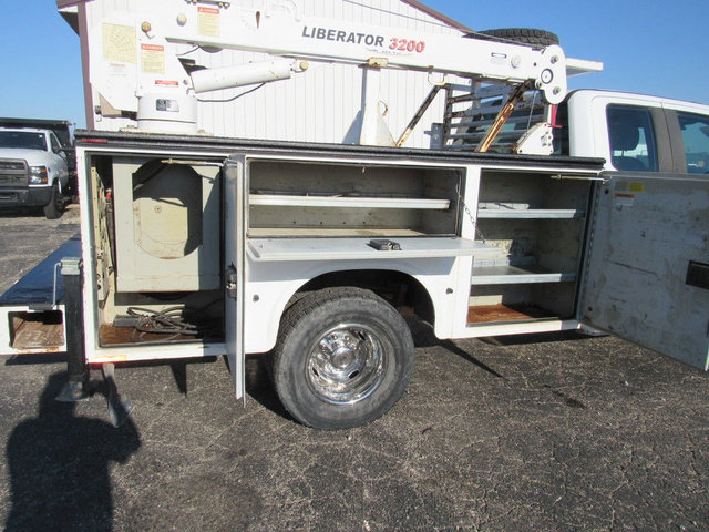 Used 2017 Ford F350 XL w/ Power Equipment Group AWD/4WD image 22