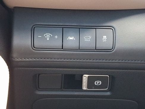 Certified 2023 Hyundai Santa Fe SEL Premium AWD/4WD image 26