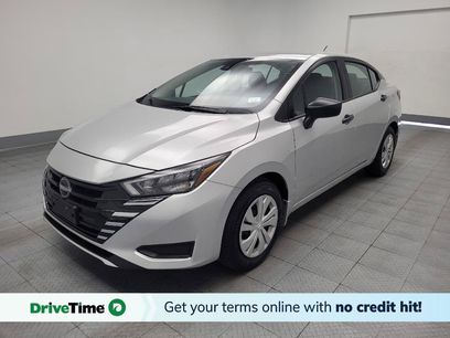 Used 2025 Nissan Versa S w/ Trunk Package