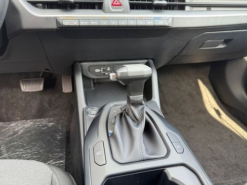 New 2025 Kia K4 LXS FWD image 11