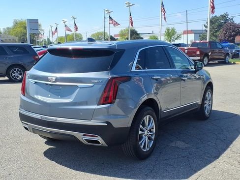 Used 2022 Cadillac XT5 Premium Luxury FWD image 5