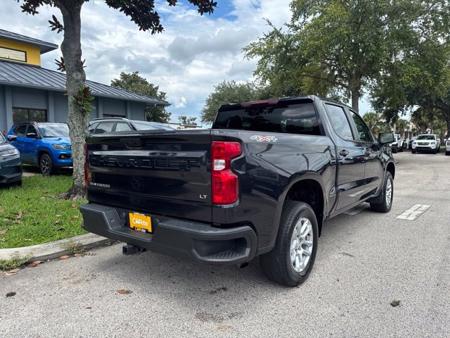 Used 2022 Chevrolet Silverado 1500 LT AWD/4WD image 7