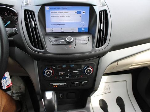 Used 2018 Ford Escape SEL w/ Ford Safe & Smart Package AWD/4WD image 14