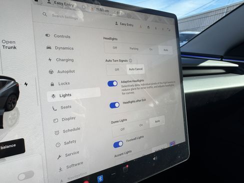 Used 2024 Tesla Model 3 Performance image 30