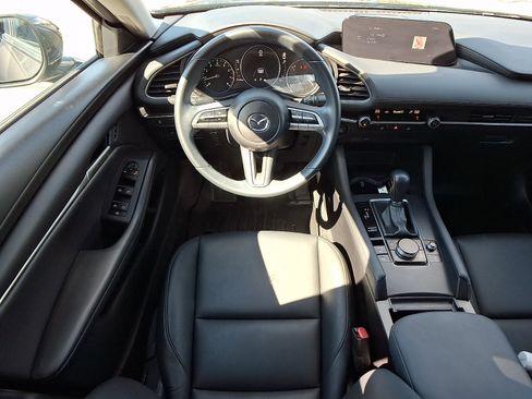 Used 2021 MAZDA MAZDA3 s FWD image 11