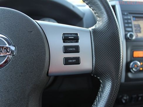 Used 2020 Nissan Frontier PRO-4X w/ Pro-4x Utility Package image 22