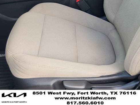 Used 2023 Chevrolet Traverse LS FWD image 23