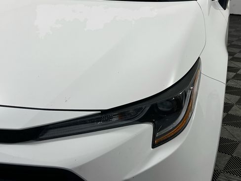 Used 2026 Toyota Corolla LE FWD image 11