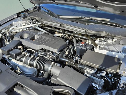 New 2025 Acura TLX w/ Technology Package image 26