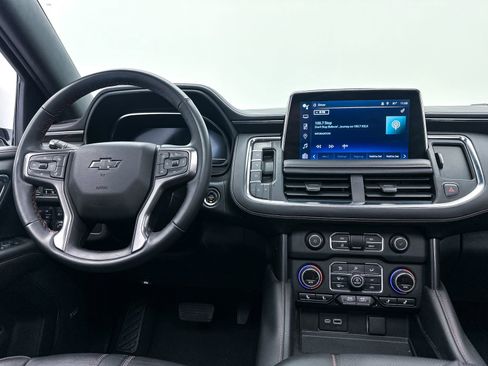 Used 2024 Chevrolet Tahoe RST w/ Luxury Package AWD/4WD image 4