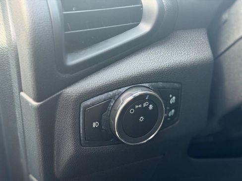 Used 2020 Ford EcoSport SE w/ SE Convenience Package FWD image 22