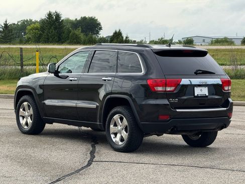 Used 2013 Jeep Grand Cherokee Limited w/ Luxury Group II AWD/4WD image 5