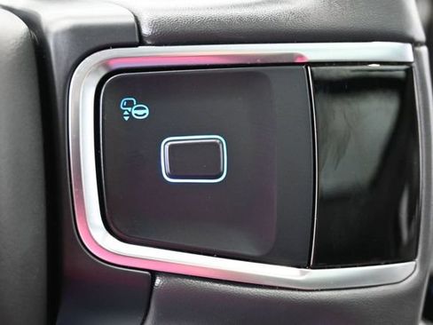 Used 2025 Ford Expedition Active AWD/4WD image 18