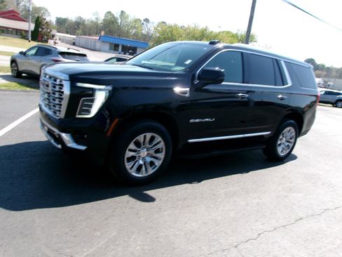 Used 2025 GMC Yukon Denali image 7