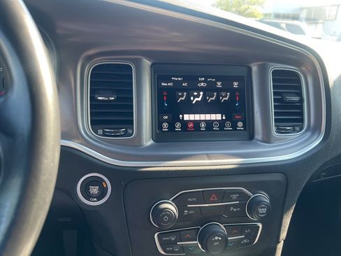 Used 2022 Dodge Charger SXT RWD image 29