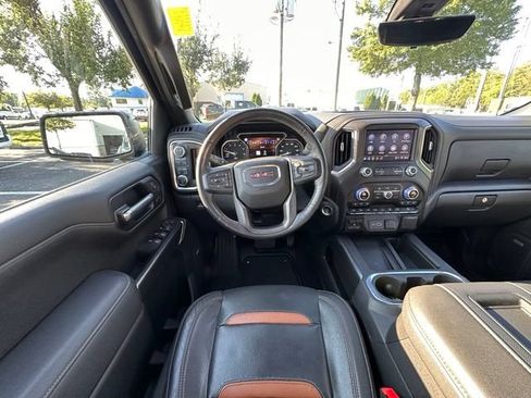 Used 2021 GMC Sierra 1500 AT4 w/ AT4 Value Package AWD/4WD image 15