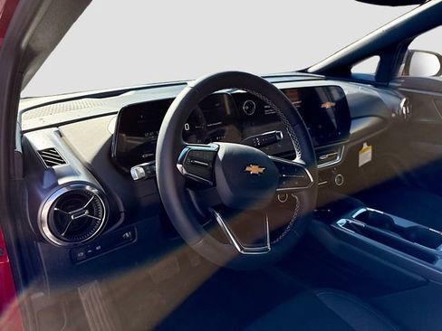 New 2026 Chevrolet Equinox EV LT image 10