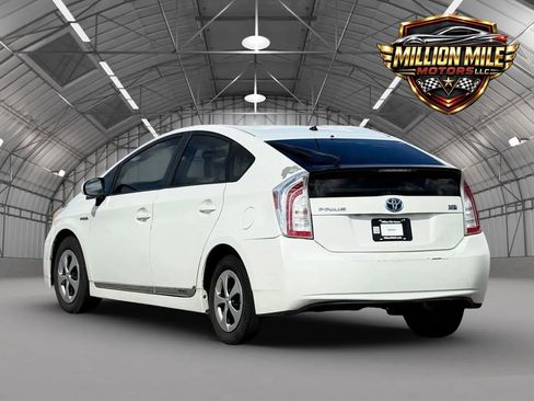 Used 2013 Toyota Prius Two FWD image 10