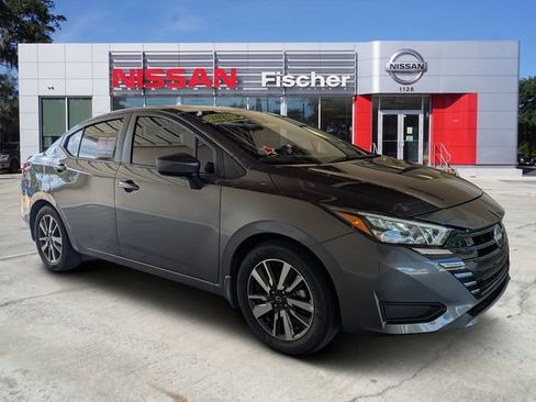Certified 2025 Nissan Versa SV w/ Trunk Package FWD image 1