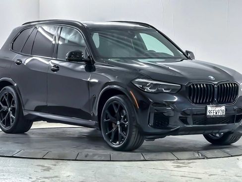 Used 2023 BMW X5 xDrive40i w/ M Sport Package image 9