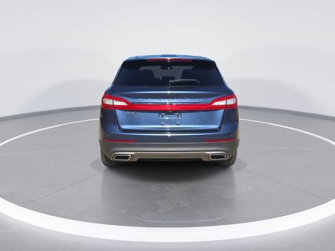 Used 2018 Lincoln MKX Reserve FWD image 7