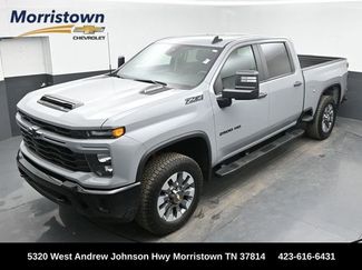 Used 2024 Chevrolet Silverado 2500 Custom w/ Custom Value Package AWD/4WD video 1