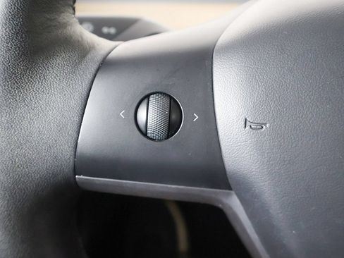 Used 2023 Tesla Model 3 Long Range AWD/4WD image 36