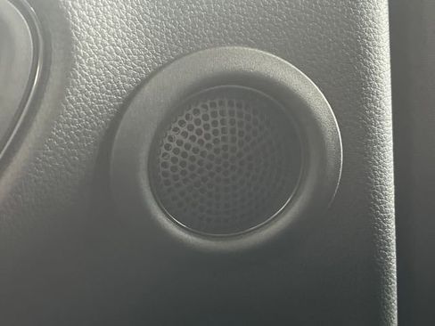 New 2026 Honda HR-V EX-L image 36