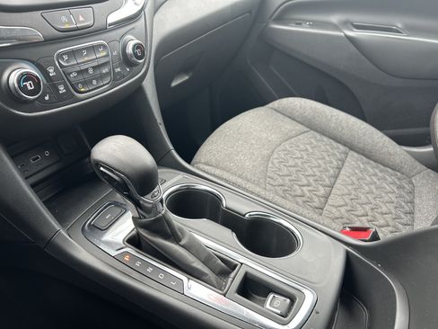 Used 2022 Chevrolet Equinox LT AWD/4WD image 19