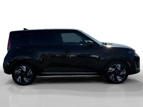 Used 2023 Kia Soul GT-Line FWD image 6