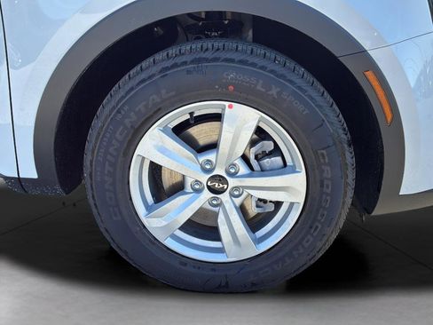 New 2026 Kia Sorento LX FWD image 31