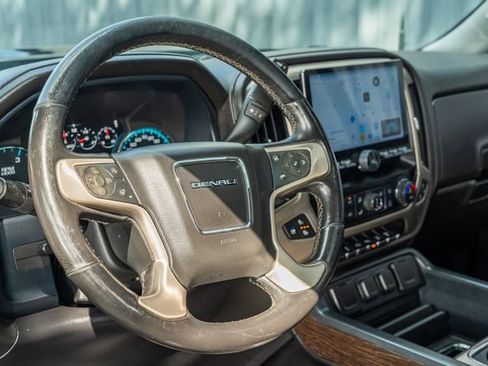 Used 2018 GMC Sierra 2500 Denali w/ Duramax Plus Package AWD/4WD image 24