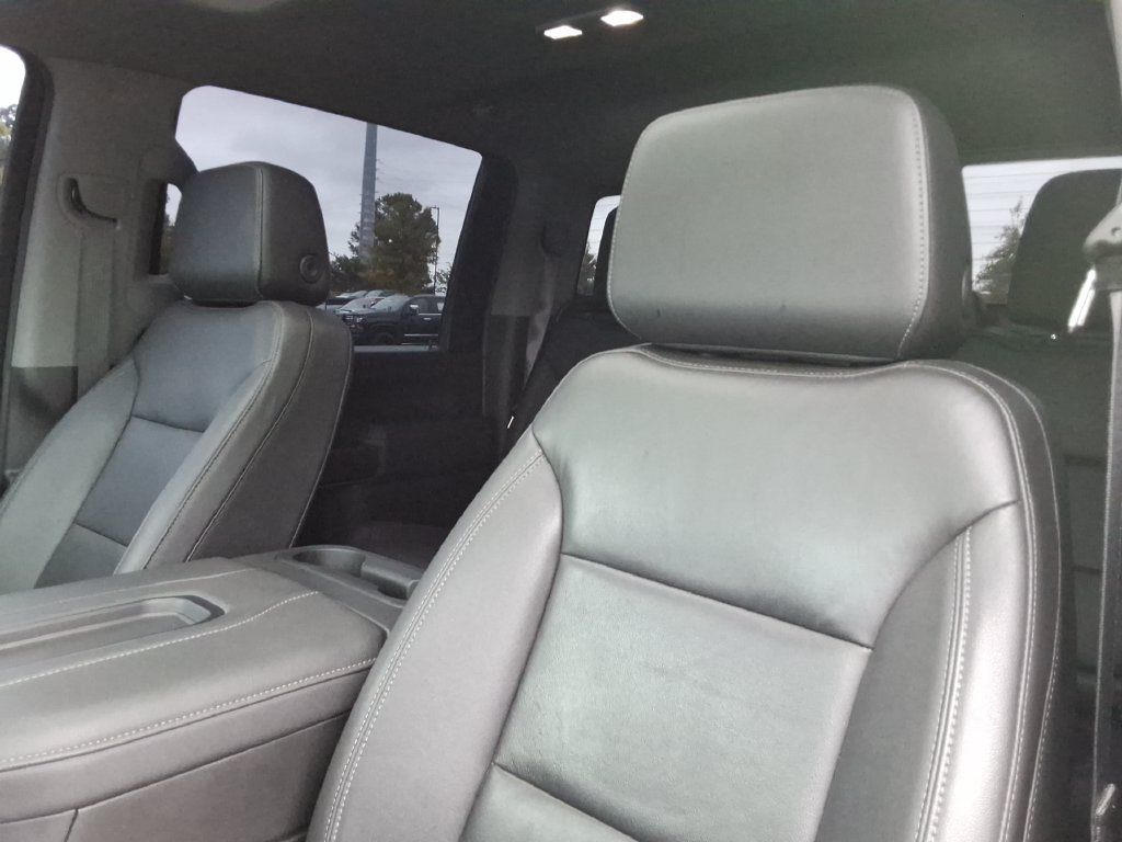 Used 2021 Chevrolet Silverado 2500 LT w/ Midnight Edition AWD/4WD image 25