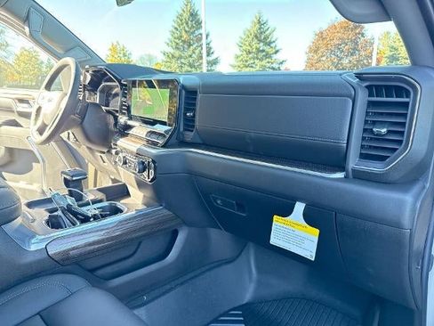 Used 2026 Chevrolet Silverado 1500 RST w/ Convenience Package II AWD/4WD image 29