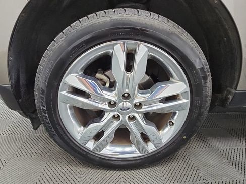 Used 2013 Ford Edge Limited w/ Driver Entry Pkg FWD image 45