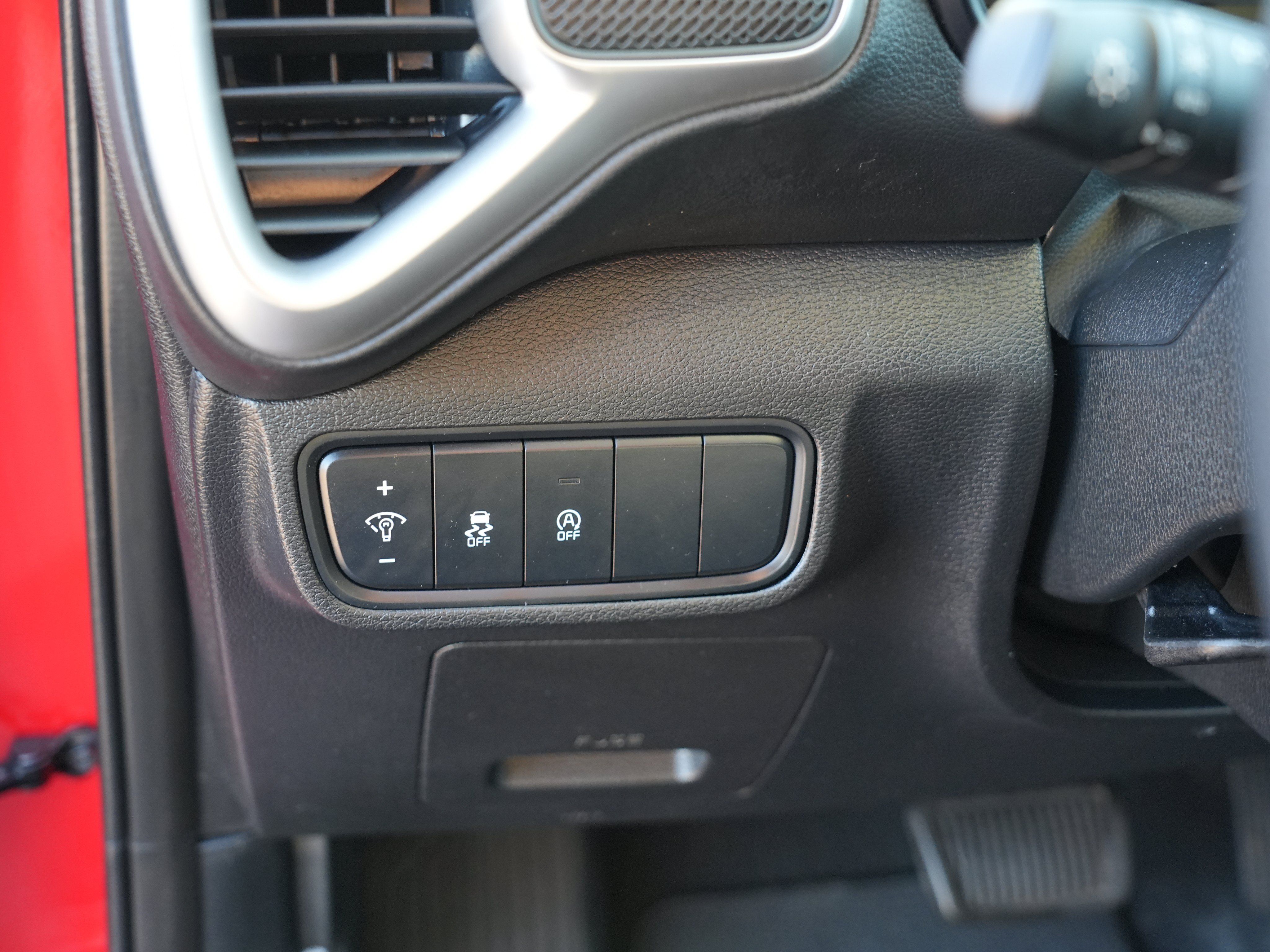 Used 2024 Kia Soul LX w/ Option Group 015 FWD image 17