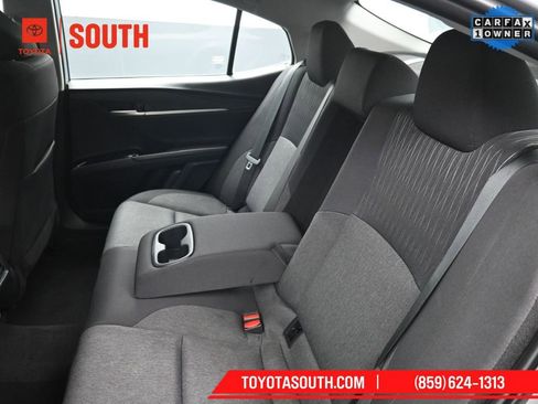 Used 2025 Toyota Camry LE image 27