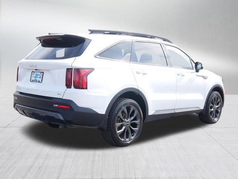 Used 2023 Kia Sorento X-Line EX image 7