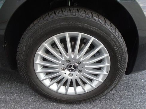 Used 2023 Mercedes-Benz Metris Metris Passenger Van Standard image 34