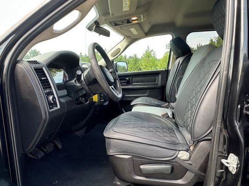 Used 2019 RAM 1500 Express AWD/4WD image 7