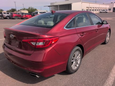 Used 2016 Hyundai Sonata SE FWD image 3