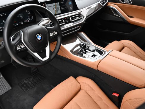 Certified 2023 BMW X6 xDrive40i w/ Parking Assistance Package image 12