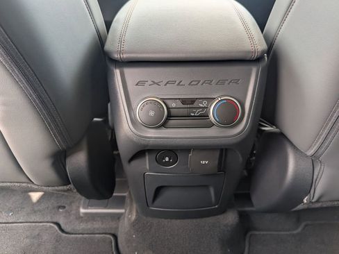 New 2026 Ford Explorer Active AWD/4WD image 19
