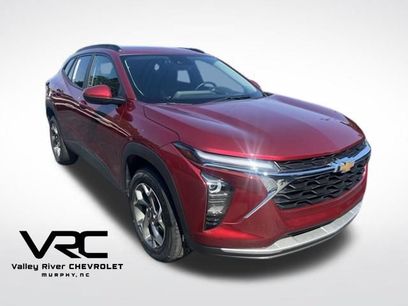 Used 2024 Chevrolet Trax LT w/ Driver Confidence Package